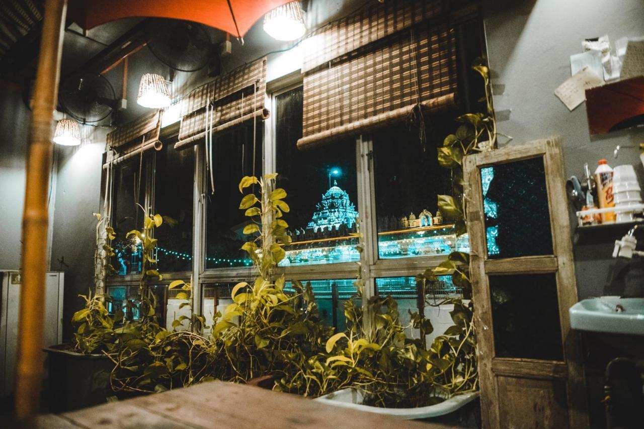 Motodorm Langkawi Hostel Kuah Bagian luar foto